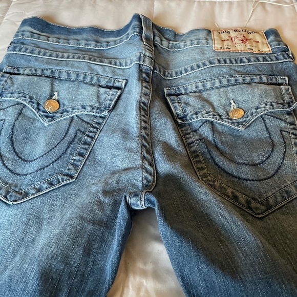 Mens True Religions Size 33 Straight Leg Jean